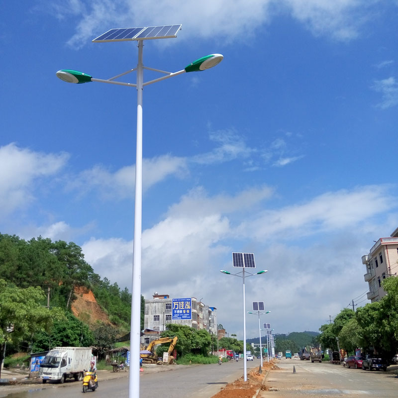 甘肅慶陽華池縣機場2組15米高桿燈和24組6米路燈